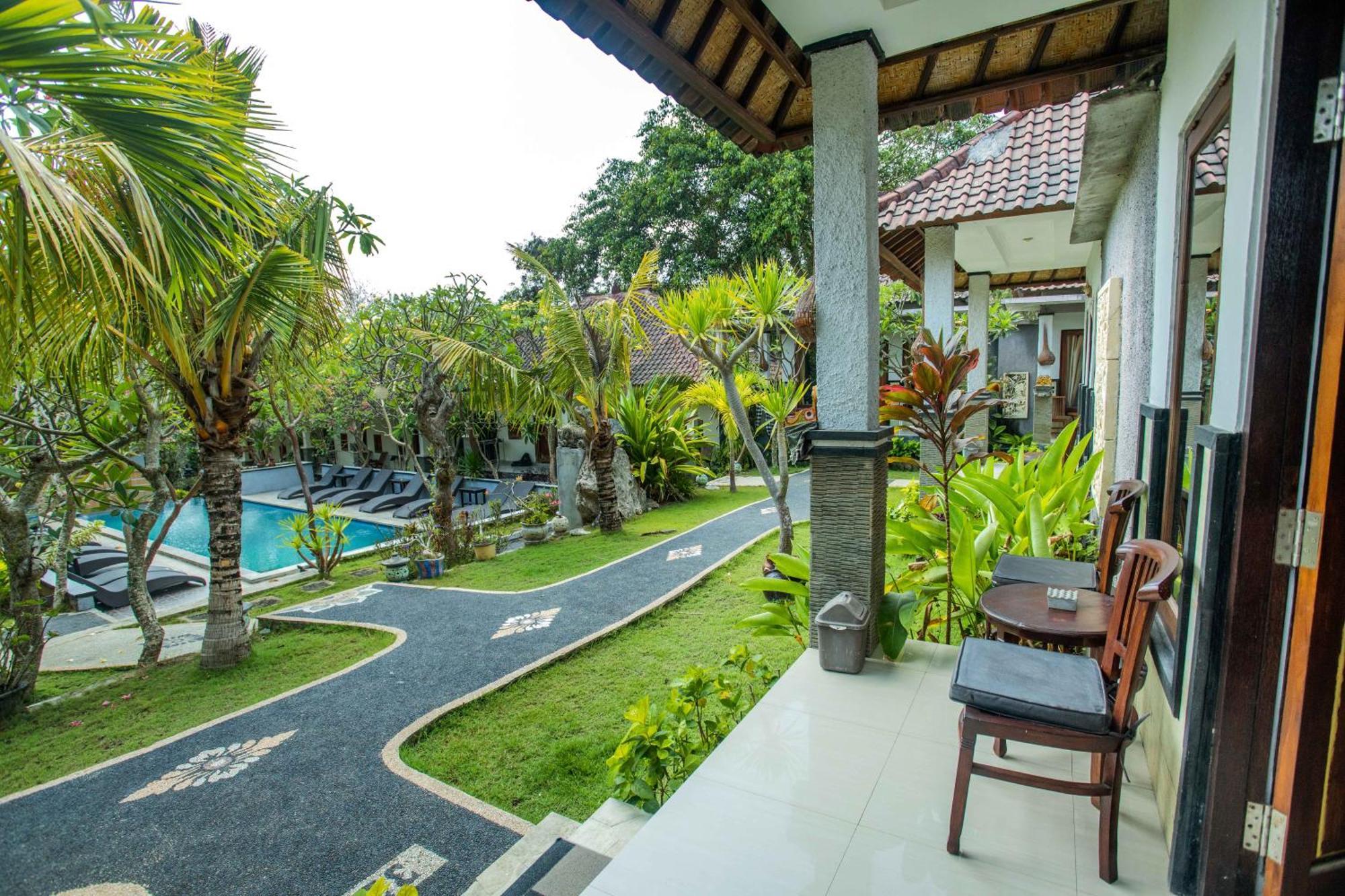 Tropical Garden By Tanis Hotel Nusa Lembongan  Exterior photo