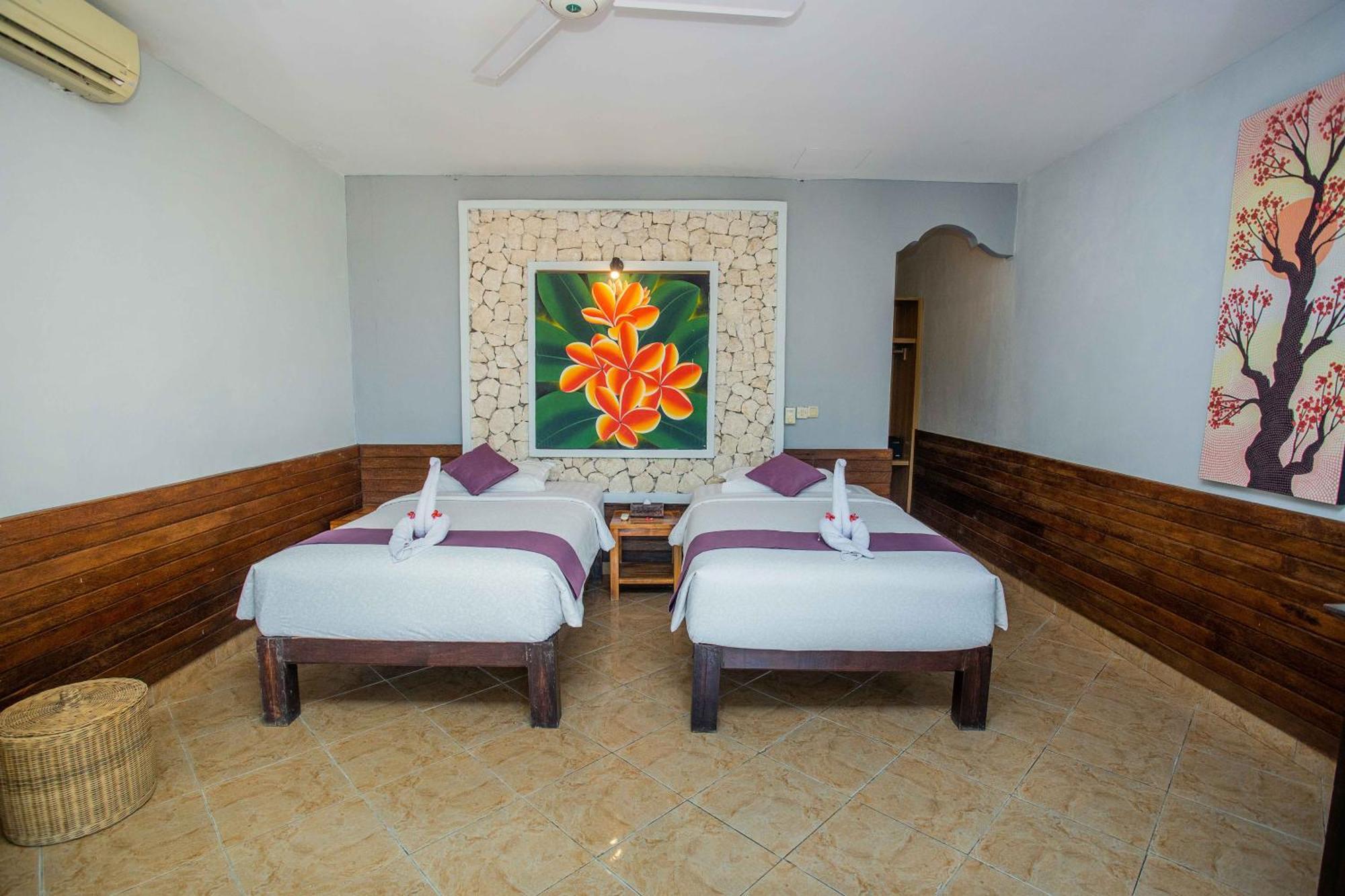 Tropical Garden By Tanis Hotel Nusa Lembongan  Exterior photo