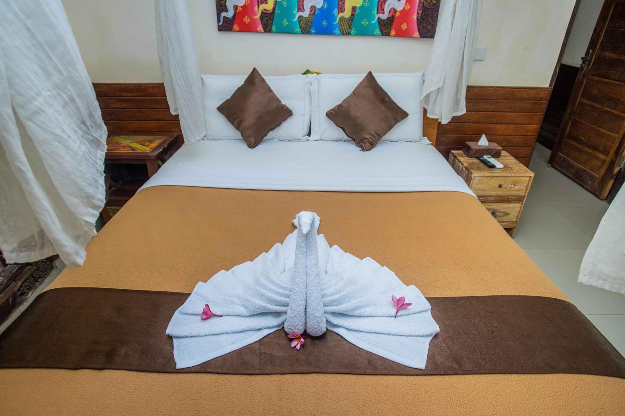 Tropical Garden By Tanis Hotel Nusa Lembongan  Exterior photo