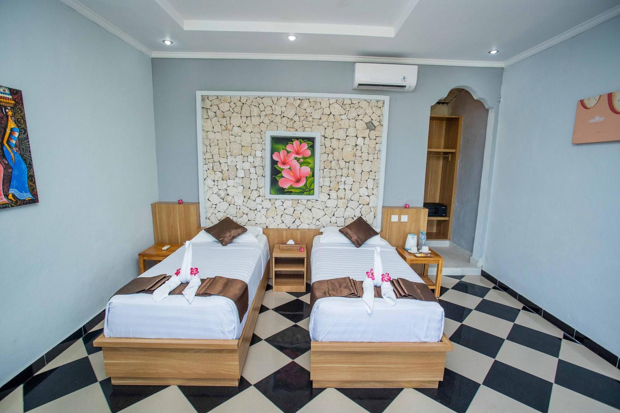 Tropical Garden By Tanis Hotel Nusa Lembongan  Exterior photo